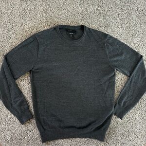 Tahari Men's Charcoal Crewneck Sweater